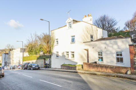 5-bed house on Hampton Road, Redland, Bristol, BS6, £3,725/mo
