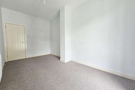 16 Danescourt Manor, Danescourt Road, Tettenhall, Wolverhampton photo 5