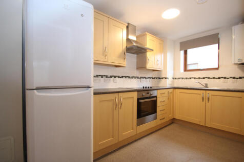 Finlay Court | Commonwealth Drive | RH10 | New Move Estate Agents photo 3