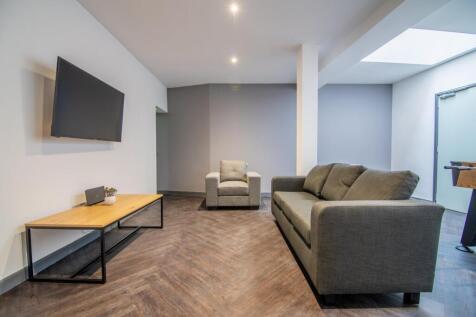 Devonshire House, Loughborough photo 2