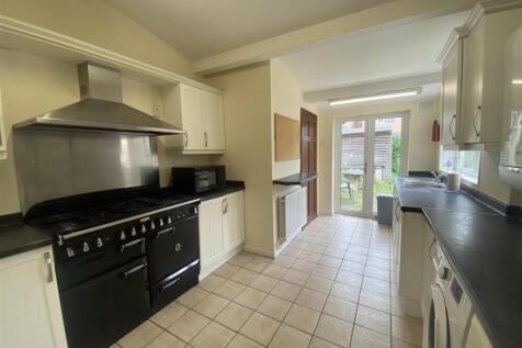 Woodville Road, Cathays photo 4