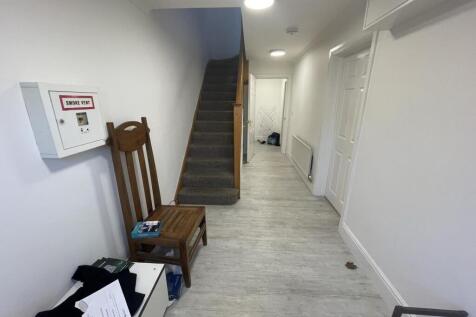 Denison Road, Victoria Park, £140pppw photo 2