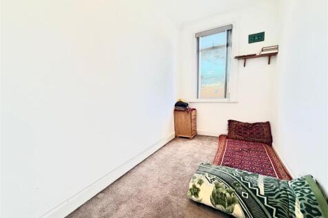 WhatsApp Image 2025-10-27 at 16.46.31_e25b8c76.jpg