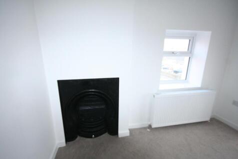 Uppermoor, Pudsey photo 5