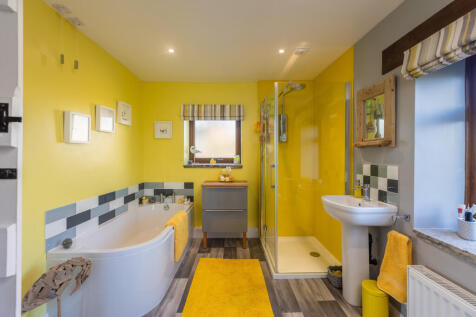 The Hayloft Bathroom-1