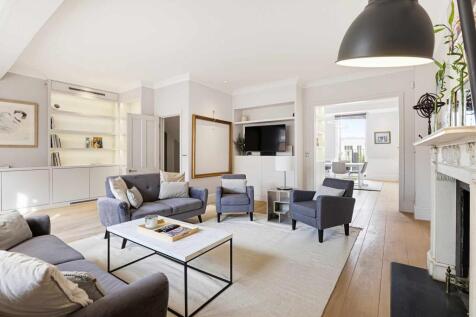 Wellington House, 25 Kensington Court, London photo 4