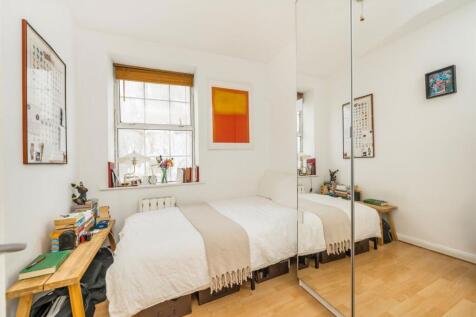 Goulston Street, Aldgate photo 4
