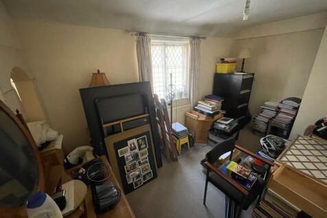 Hazlitt house bedroom 4