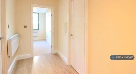 Bellvue Court, Hounslow, TW3 photo 5