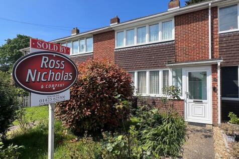 New Milton, BH25 - property photo