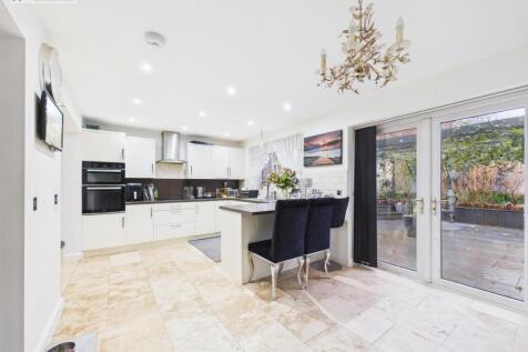 kitchen diner 1