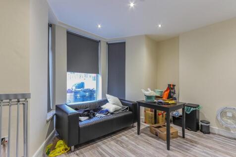 Cyril Crescent 6, 1-1.jpg