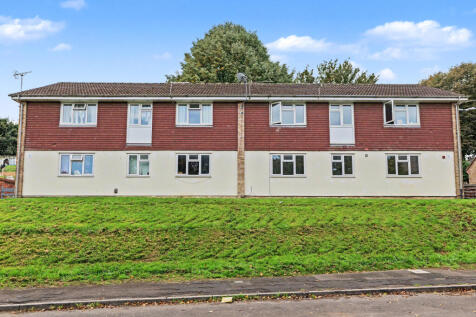 103 Feltham Drive, Frome, Somerset, BA11 5AH