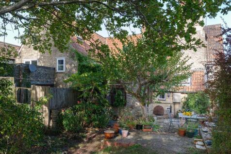 67 &amp; 68 Kington St Michael-17.jpg