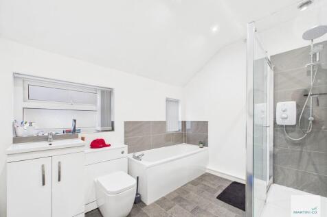 CAM03394G0-PR0332...