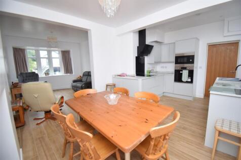 Overall View of Open Plan Living Kitchen Area.JPG