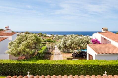 Villa with pool and views in Binibeca Vell