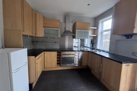 Brunswick Road, Altrincham photo 4