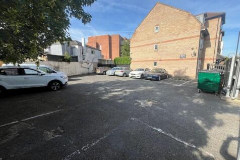 Property Image 12