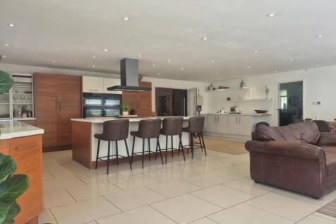 Ba9d3adb-d349-4661-9ea5-639fd0079f7f T202510231108.jpg