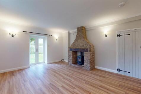 The Old Blacksmith living room