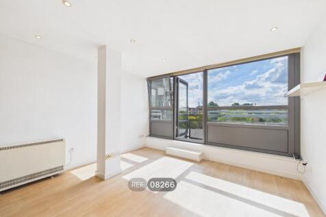 Kitchen / Living area