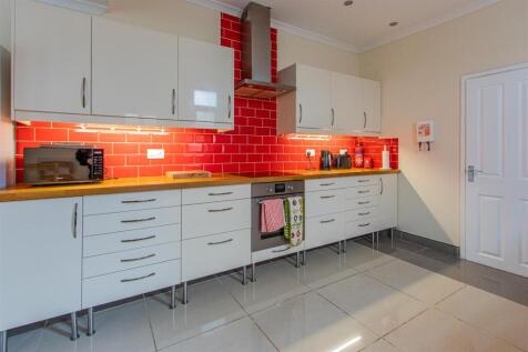 Mackintosh Place 199-17.jpg