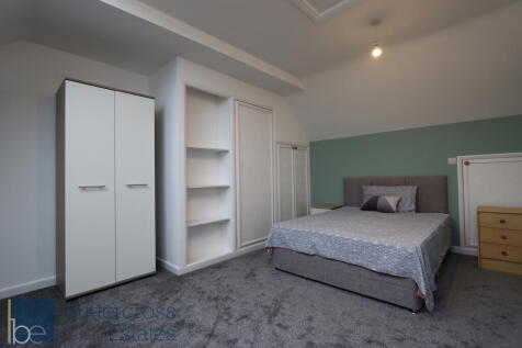 bed 8.JPG