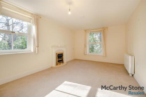 8683082-interior03.jpg