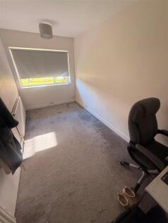 Bedroom 2.jpg