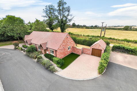 Market Harborough, LE16 - property photo