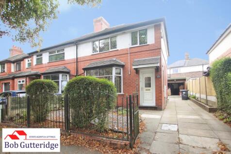 Newcastle, ST5 - property photo