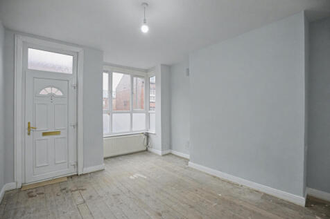 61 Bayswater Row, Leeds, West Yorkshire, LS8 5LF