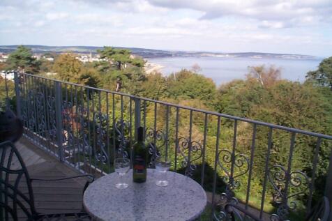 Priory Flats, 34 Luccombe Road, Shanklin, PO37 photo 3