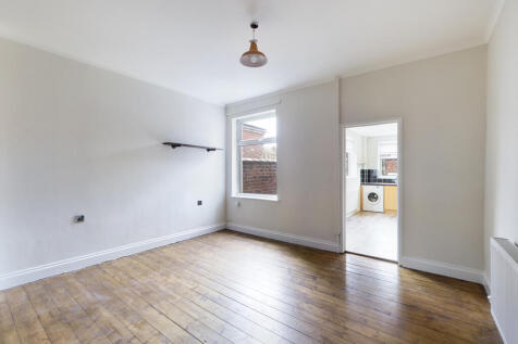 Fernleigh Avenue, Levenshulme, Manchester, M19 photo 3