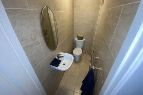 Room 6 en-suite
