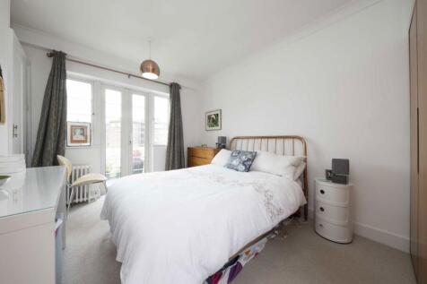 Chiswick Village, Chiswick photo 4
