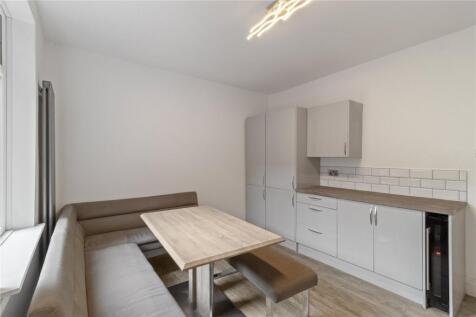 82173_CAG240444_I...