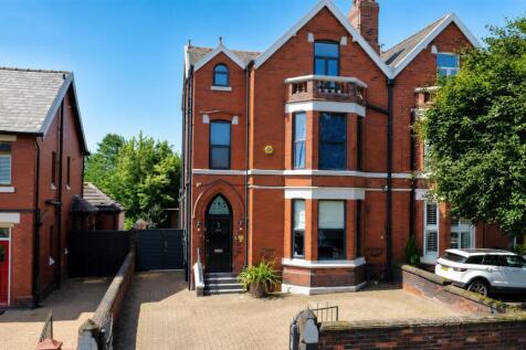 Dentons Green Lane For Sale