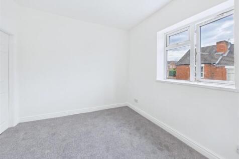 Chapel Road, Grassmoor, Chesterfield photo 5