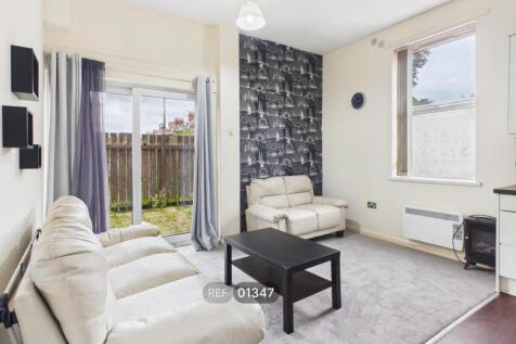 Peel Court, Spring Bank, HU3 1QW photo 3