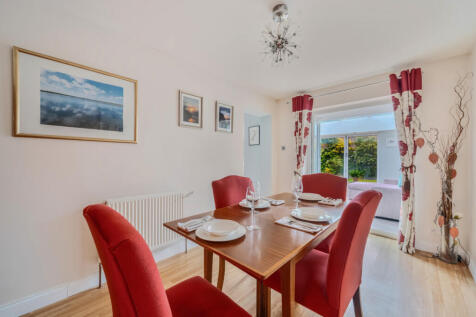 1306142-15-684833...