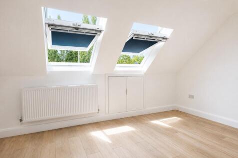 246 Chessington Road, Ewell, Epsom, Surrey, KT19 9XF photo 3