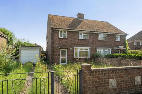 Bedford, MK42 - property photo