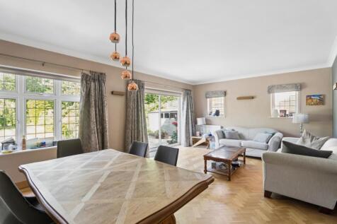 Oakhill Avenue, Pinner photo 3