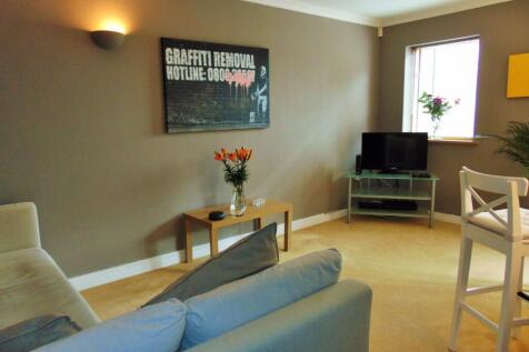 Marine Point Apartments, Burton Waters, Lincoln photo 5