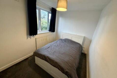 Whitchurch Road, M20 photo 3