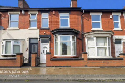 2-bed terraced on Seymour Street, Stoke-on-Trent, £825/mo