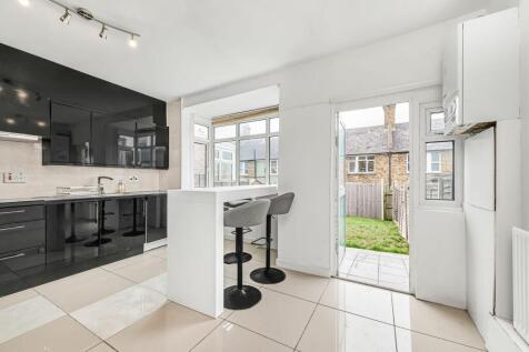 Lessingham Avenue, London, SW17 photo 3