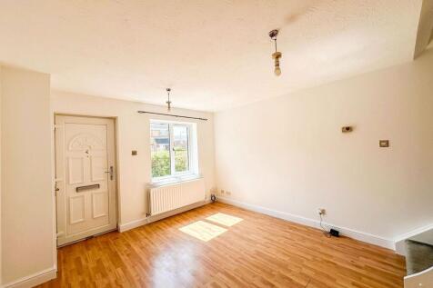 Simpkins Drive, Barton-Le-Clay, MK45 photo 3